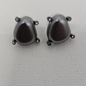 WHBM Gunmetal Gray w Crystals Pearlish Stud Post Earrings Minimalist OfficeSiren